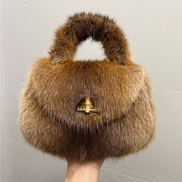 Gorgeous Natural Muskrat Fur Handmade Top Handle Bag, Includes 2 Strap Styles - Picture 1 of 16